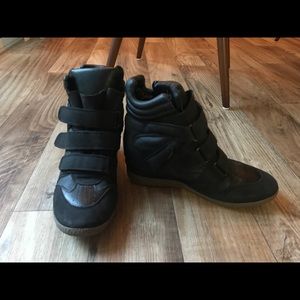 Black Wedge Sneaker/Tennis-Shoe